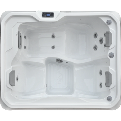 Fun for 3 - Oasis Spas Hot Tub