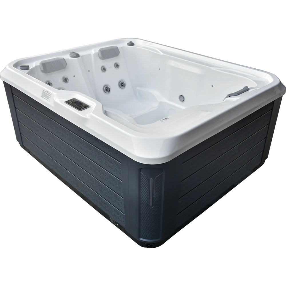 Fun for 3 - Oasis Spas Hot Tub